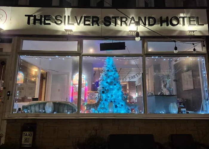 Myroomz Silver StrandAirport Hotel